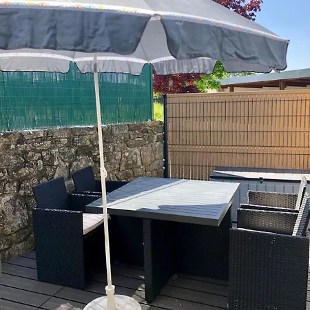 בית נופש Jolie Maisonnette Cosy Bord De Terrasse